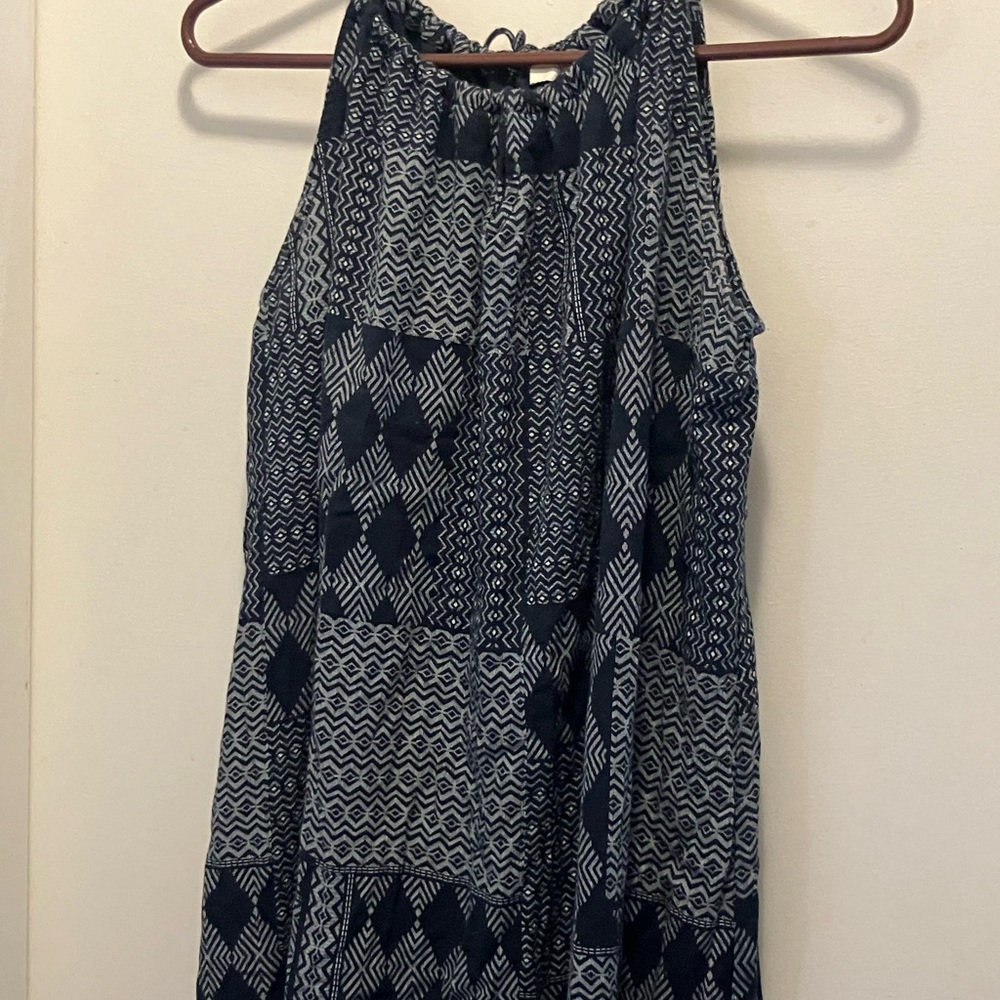 Patterned Sleeveless dresss- Black and White long dress brand is C